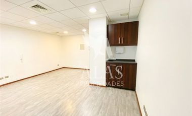 Oficina en Venta en Metro Magallanes | Venta Arriendo Oficina con Estacionamiento | Las Condes