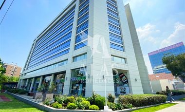 Oficina en Arriendo en Metro Magallanes | Venta Arriendo Oficina con Estacionamiento | Las Condes