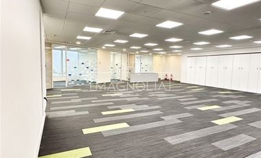 Oficina en Arriendo en Perfecta conectividad Las Condes Vitacura