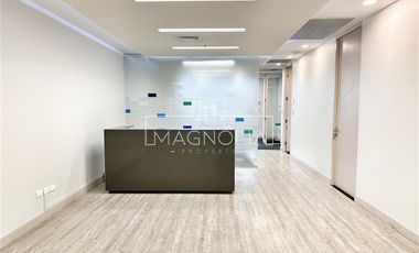 Oficina en Arriendo en Perfecta conectividad Las Condes Vitacura