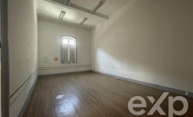 Local Comercial en Arriendo en Moneda- Barroso