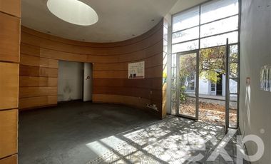 Local Comercial en Arriendo en Moneda- Barroso