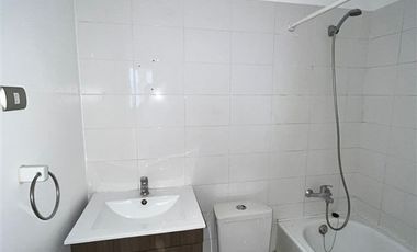 Departamento en Arriendo en Rene Schneider 2031