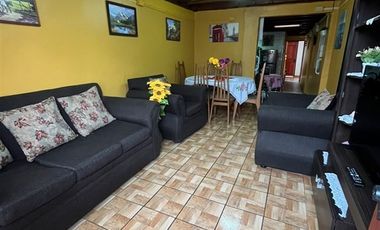 Casa en Arriendo en Casa Amoblada en Arriendo Población Alborada. Caldera