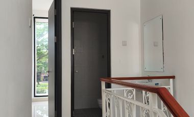 Rumah 2lt 5x17 85m Type 2KT Cluster La seine JGC Jakarta Garden City