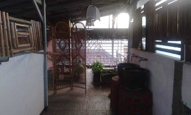 Di jUal Rumah 2,5 Lantai Ada Basement