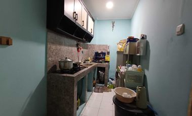 Rumah 2 lantai dijual di Kadipiro Banjarsari Solo kondisi bagus