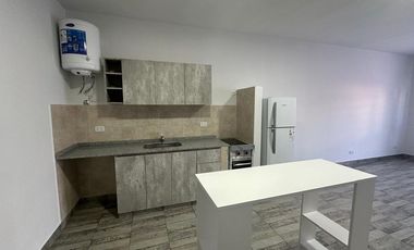 Dpto. (2) monoambiente en alquiler en Moron