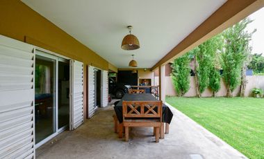 CASA 3 DORMITORIOSEN VENTA CITY BELL PILETA