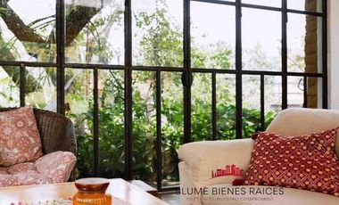 Renta casa en Malinalco, con alberca y gran jardín