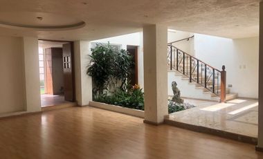 Excelente casa en  renta Lomas del Sol (B)