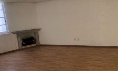 Excelente casa en  renta Lomas del Sol (B)