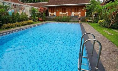 Dijual Rumah Etnik Joglo Luas Ada Kolam Renang  Dekat Kampus UII Yogya