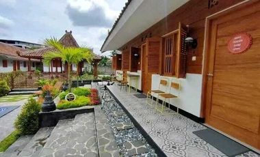 Dijual Rumah Etnik Joglo Luas Ada Kolam Renang  Dekat Kampus UII Yogya
