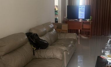 Rumah solo 50 dari jalan gajah Mada dekat stasiun balapan tirtonadi