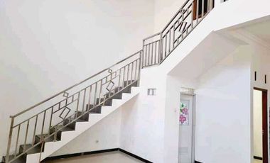 Rumah solo gentan purbayan dekat luwes Baki