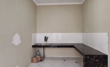 Rumah Cilodong 2 Lantai Siap Huni Dekat Alun alun GDC Akses Pinggir Jalan Utama