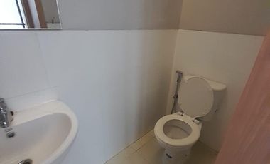 Disewakan rumah 2 lantai cluster o2 grand wisata bekasi