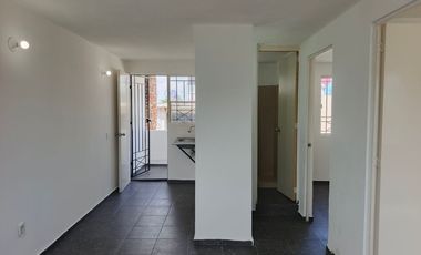 Casa duplex en Urbi Senderos de Santiago, Tonala. $792,980