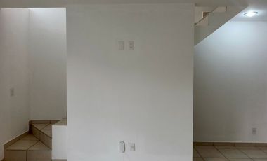 LOMA DORADA. CASA EN LOMA ZAPOPAN  $2,019,000