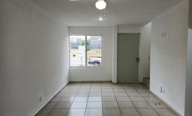 LOMA DORADA. CASA EN LOMA ZAPOPAN  $2,019,000