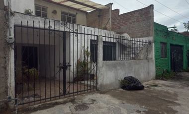 Duplex !! Casa con uso comercial