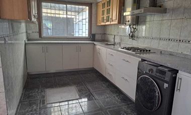 Casa en arriendo en MAIPÚ