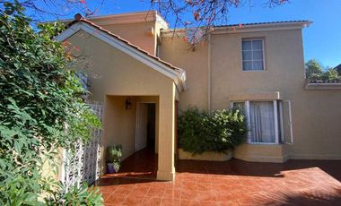 Casa en arriendo en QUILICURA