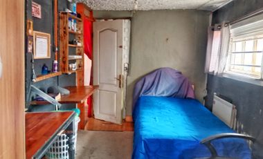 TERRENO PLANO CON CASA PARA MEJORAR VISTA AL MAR