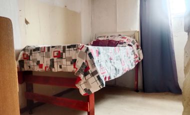TERRENO PLANO CON CASA PARA MEJORAR VISTA AL MAR