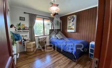 Casa en Arriendo en COD34090 Cerro las Mariposas