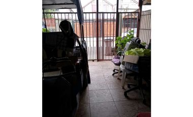 4 dormitorios 2 baños ampliada con estacionamiento cgs