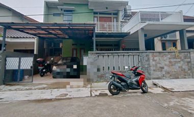 Rumah dijual Murah 6 Kamar, Jatiwaringin, Bekasi dekat LRT Jatibening