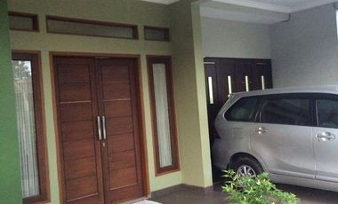 Rumah dijual Murah 6 Kamar, Jatiwaringin, Bekasi dekat LRT Jatibening