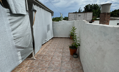 2 DPTOS + 2 LOCALES + GALPON VIVIENDA Y RENTA