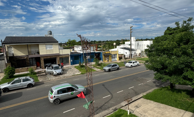 2 DPTOS + 2 LOCALES + GALPON VIVIENDA Y RENTA
