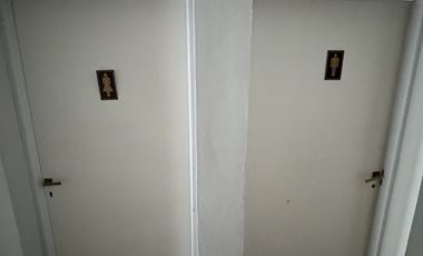 INVERSORES SE VENDE SALON EN ORO VERDE