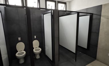 INVERSORES SE VENDE SALON EN ORO VERDE