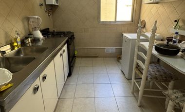 VENTA DPTO 2 DORM. CON COCHERA CALLE BUENOS AIRES