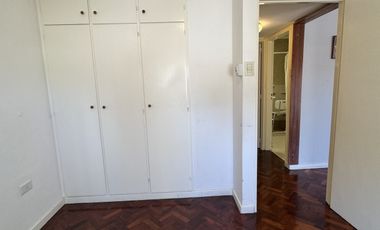 VENTA DPTO 2 DORM. CON COCHERA CALLE BUENOS AIRES