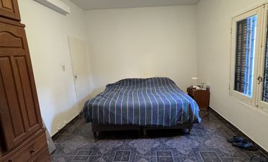 VENTA - CASA ZONA AV EJERCITO Y GUTIERREZ