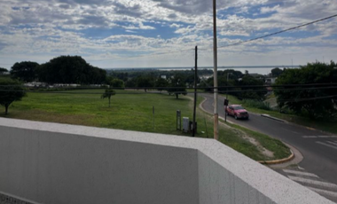 VENTA - CASA A ESTRENAR CON VISTA AL RIO | ZONA PARQUE