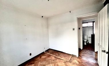 Casa Esquina 4D 3B 2E 220 m2 terreno