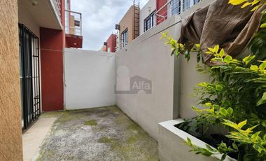 Casa Amueblada frente a Parques Industrial Toluca 2000, con acceso rápido a CDMX