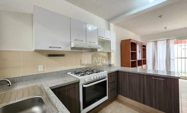 Casa Amueblada frente a Parques Industrial Toluca 2000, con acceso rápido a CDMX