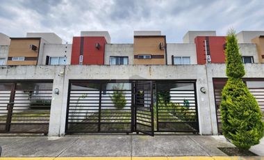 Casa Amueblada frente a Parques Industrial Toluca 2000, con acceso rápido a CDMX