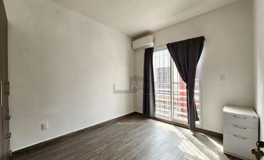 Casa Amueblada frente a Parques Industrial Toluca 2000, con acceso rápido a CDMX