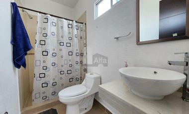 Casa Amueblada frente a Parques Industrial Toluca 2000, con acceso rápido a CDMX