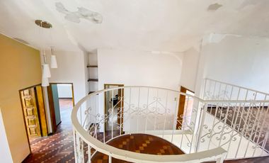 Casa o terreno en  venta. Jipijapa. Junto a Río Centro Shopping.