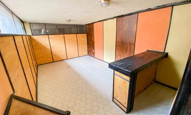 Casa o terreno en  venta. Jipijapa. Junto a Río Centro Shopping.